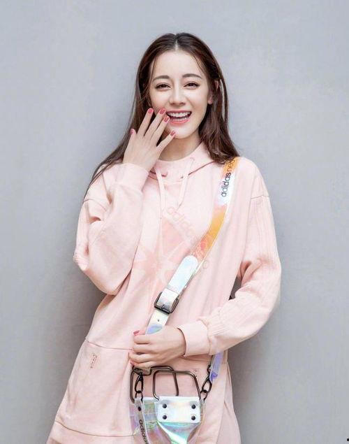 迪丽热巴爆料视频大全最新,揭秘明星幕后故事