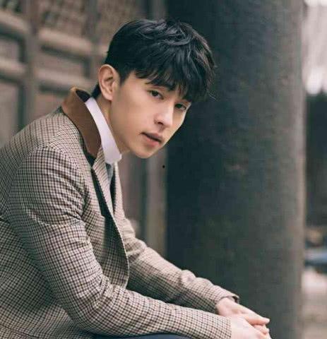 邓伦李一桐最新爆料,最新爆料揭秘幕后故事